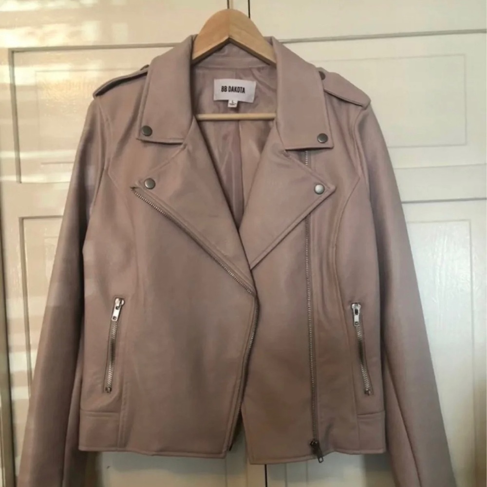 Leather jacket
